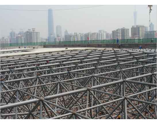 邓州新建铁路干线广州调度网架工程